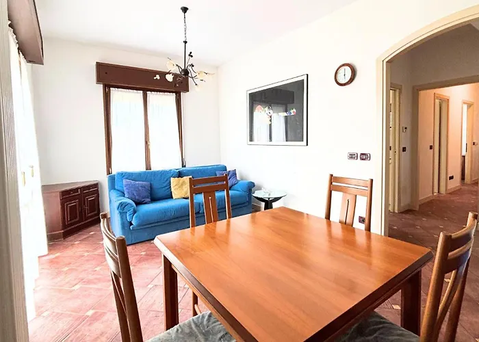 Cn027 - Cesenatico, Ampio Trilocale In Centro *