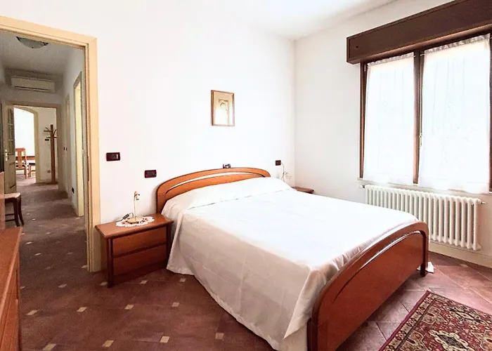 Cn027 - Cesenatico, Ampio Trilocale In Centro *