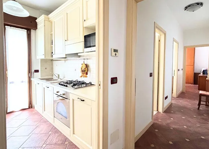 Apartamento Cn027 - Cesenatico, Ampio Trilocale In Centro